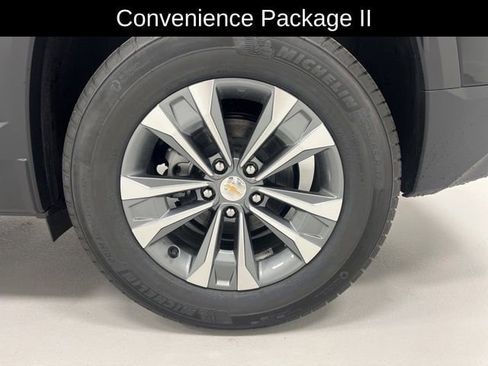 New 2026 Chevrolet Equinox LT w/ Convenience Package II AWD/4WD image 6