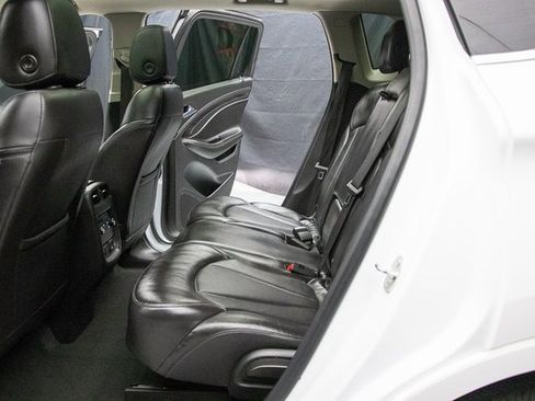 Used 2020 Buick Envision Premium image 22