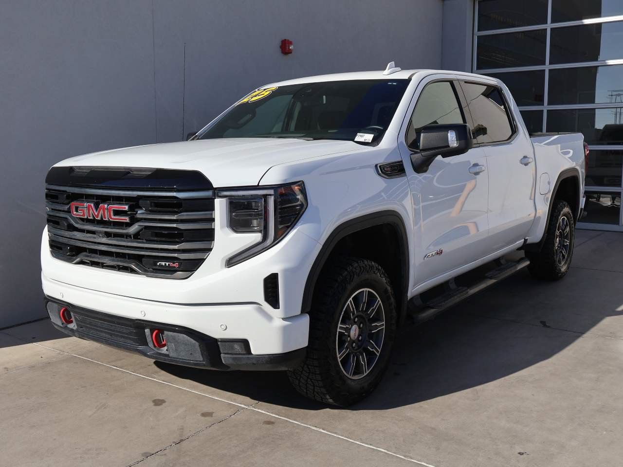 Used 2025 GMC Sierra 1500 AT4 AWD/4WD image 1