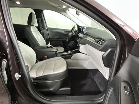 Used 2023 Ford Escape Active AWD/4WD image 31