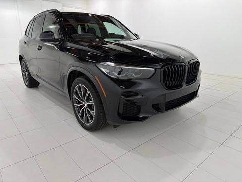 Certified 2022 BMW X5 xDrive40i w/ M Sport Package AWD/4WD image 7