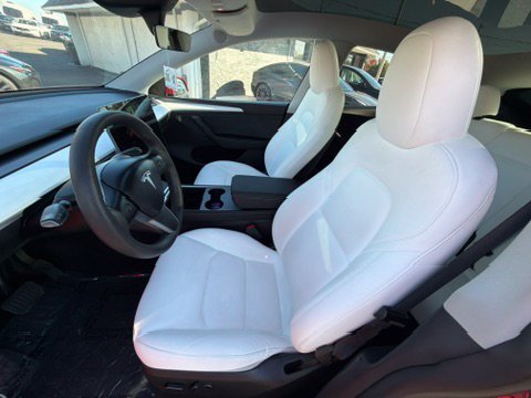 Used 2023 Tesla Model Y AWD image 13