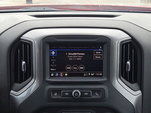 Used 2024 Chevrolet Silverado 1500 Custom image 17