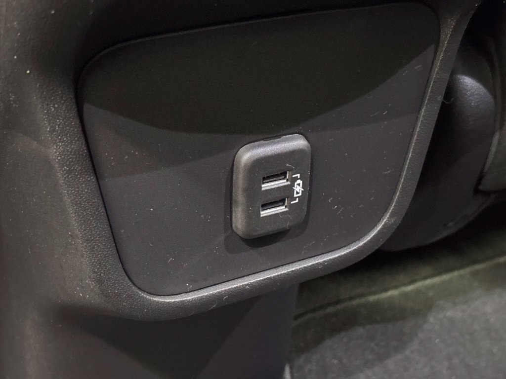 Used 2023 Chevrolet Equinox LT AWD/4WD image 35