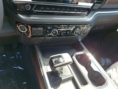 New 2026 Chevrolet Silverado 1500 High Country w/ High Country Premium Package image 5