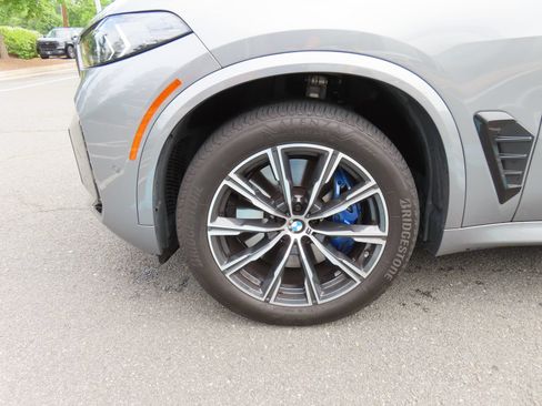 Used 2026 BMW X5 M60i AWD/4WD image 13