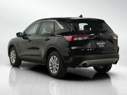 Used 2022 Ford Escape SE image 5