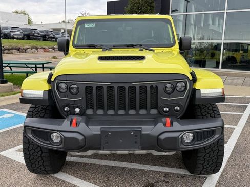 Used 2023 Jeep Gladiator Mojave w/ Dual Top Group AWD/4WD image 9