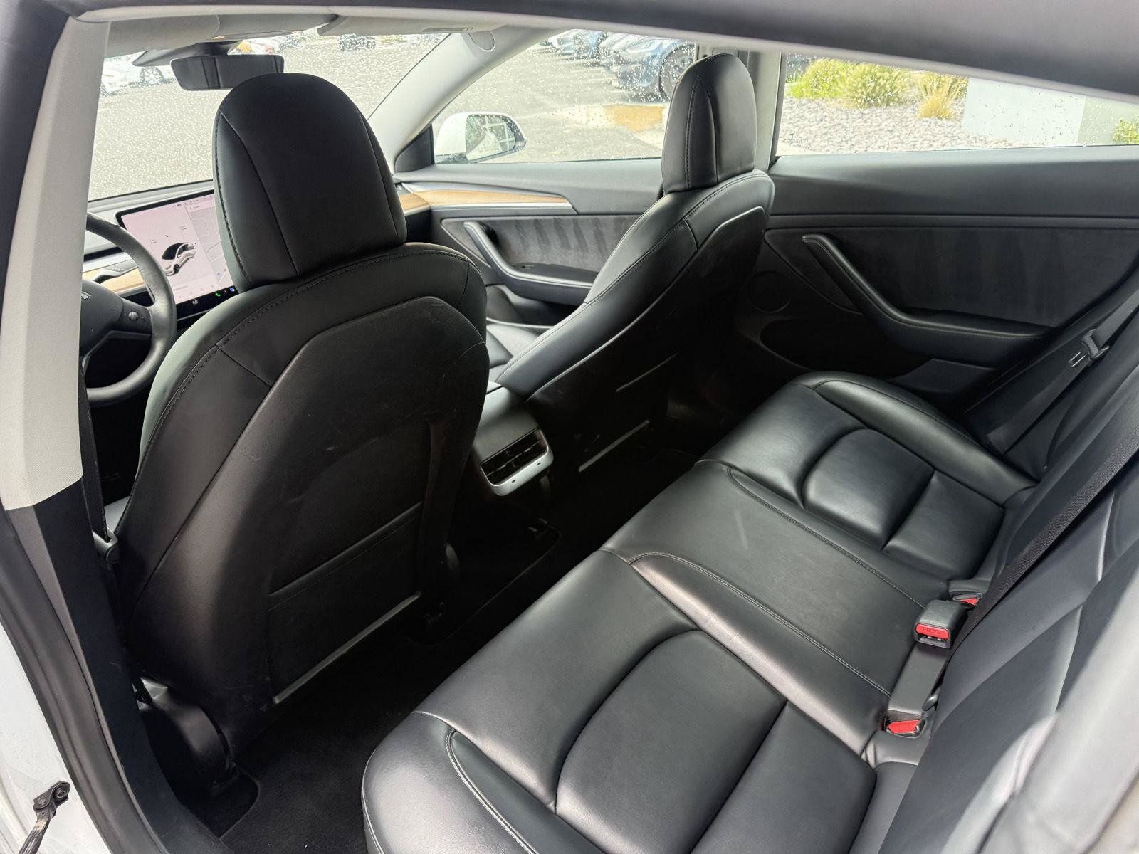 Used 2021 Tesla Model 3 Long Range AWD/4WD image 15