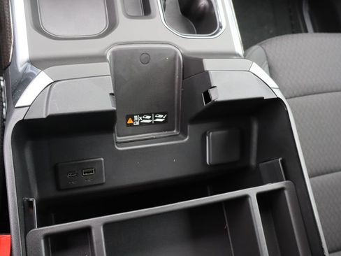 New 2026 Chevrolet Silverado 1500 RST w/ Dark Appearance Package AWD/4WD image 15