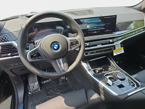 New 2026 BMW X5 xDrive50e w/ M Sport Package AWD/4WD image 16