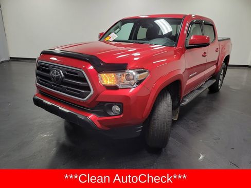 Used 2019 Toyota Tacoma SR5 AWD/4WD image 4