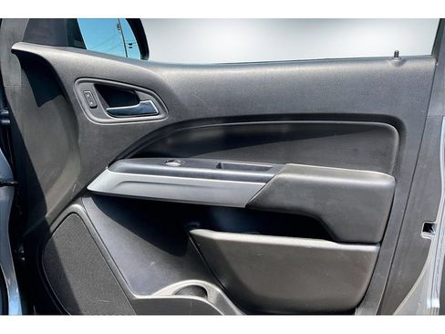 Used 2019 Chevrolet Colorado ZR2 AWD/4WD image 28