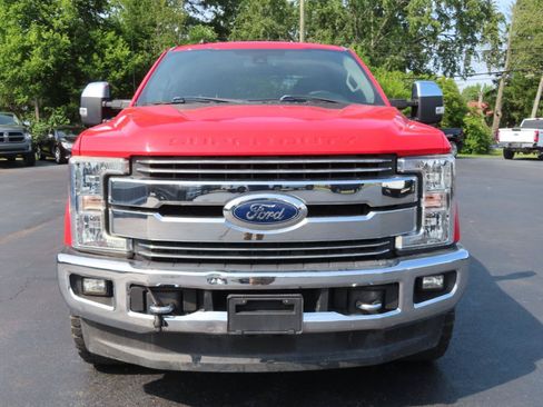 Used 2019 Ford F250 Lariat w/ Lariat Ultimate Package AWD/4WD image 9