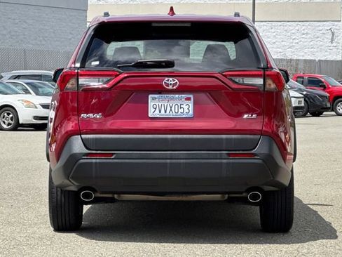 Used 2023 Toyota RAV4 XLE FWD image 5