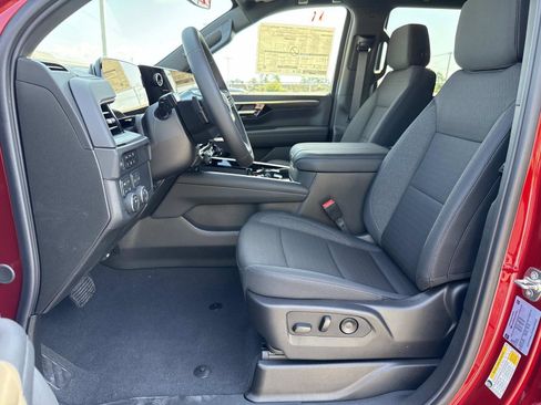 New 2025 Chevrolet Tahoe LS image 9