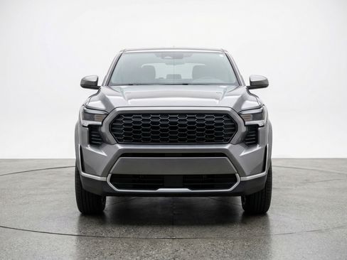 Used 2025 Kia Soul LX w/ LX Technology Package image 2