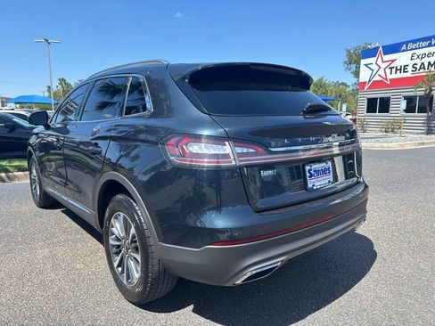 Used 2023 Lincoln Nautilus AWD w/ Premium Package image 3