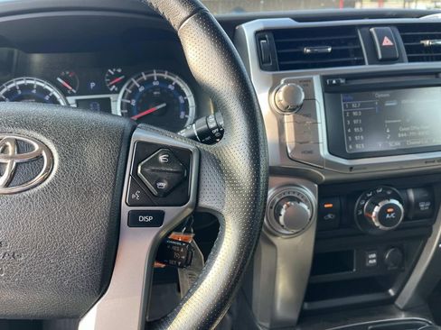 Used 2019 Toyota 4Runner SR5 image 18