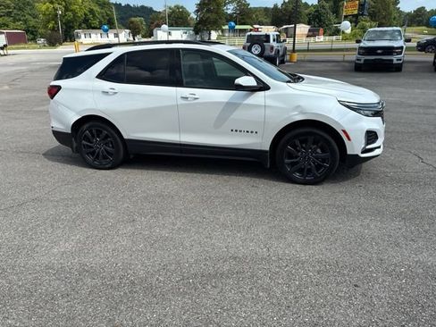 Used 2022 Chevrolet Equinox RS w/ RS Leather Package AWD/4WD image 57