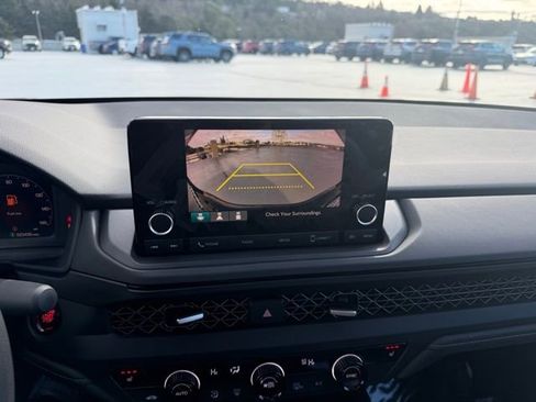 Certified 2023 Honda Accord EX image 21