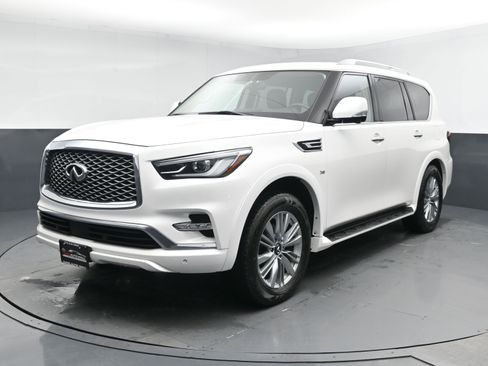Used 2018 INFINITI QX80 4WD image 1