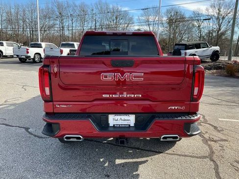 Used 2025 GMC Sierra 1500 AT4 w/ Technology Package image 23