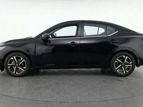 Used 2025 Nissan Sentra SV FWD image 5