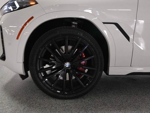 Used 2026 BMW X6 xDrive40i w/ Premium Package AWD/4WD image 5
