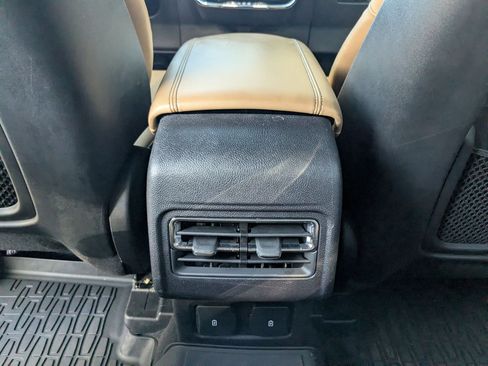 Used 2023 Lincoln Corsair Reserve w/ Jet Appearance Package image 22