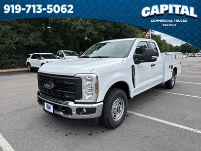 New 2025 Ford F250 XL w/ XL Chrome Package