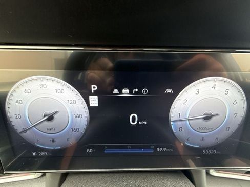 Used 2024 Hyundai Elantra SEL FWD image 15