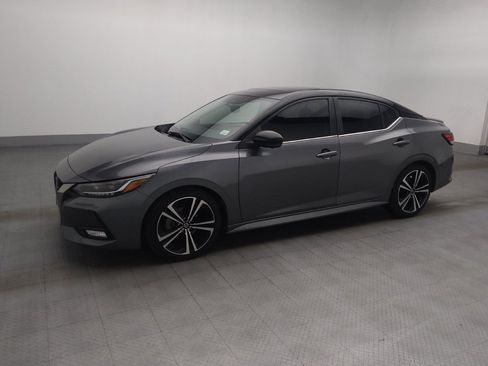 Used 2021 Nissan Sentra SR w/ SR Premium Package FWD image 2