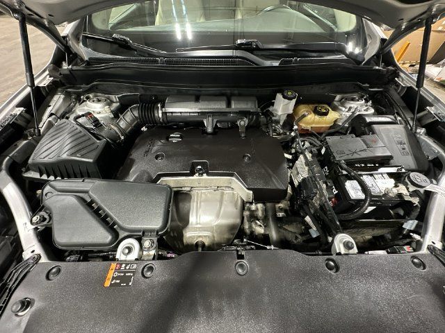 Used 2018 Buick Envision Essence FWD image 22