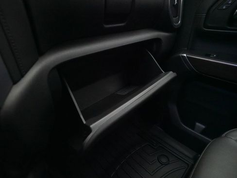 Used 2020 GMC Sierra 1500 SLT w/ SLT Premium Plus Package image 29