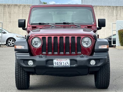 Used 2022 Jeep Wrangler Unlimited Sport AWD/4WD image 10