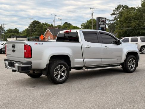 Used 2018 Chevrolet Colorado Z71 AWD/4WD image 9