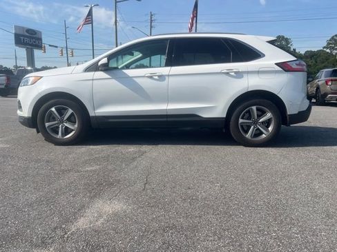 Used 2024 Ford Edge SEL w/ Convenience Package AWD/4WD image 4