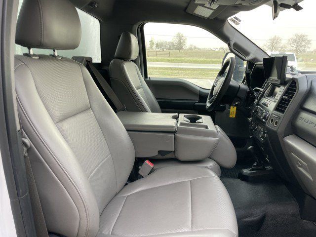 Used 2017 Ford F450 XL w/ Power Equipment Group AWD/4WD image 9