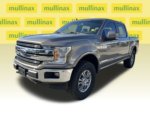 Used 2018 Ford F150 Lariat w/ Trailer Tow Package image 6