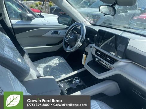 New 2026 Ford Explorer Active AWD/4WD image 5