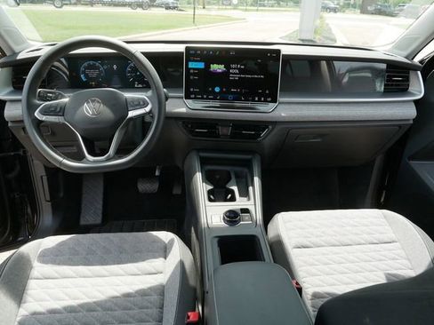 Certified 2025 Volkswagen Tiguan S AWD/4WD image 22