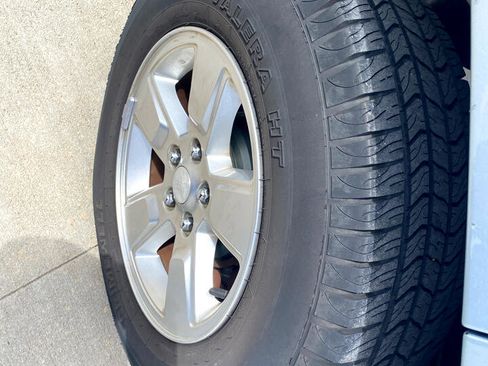 Used 2012 Jeep Liberty Sport w/ Driver Convenience Group image 12