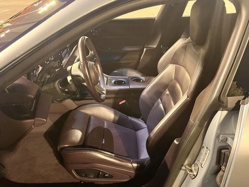 Used 2023 Porsche Taycan 4 Cross Turismo image 8