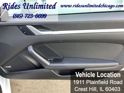 Used 2025 Porsche 911 Carrera image 37