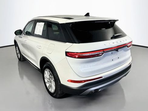 Used 2025 Lincoln Corsair FWD image 6