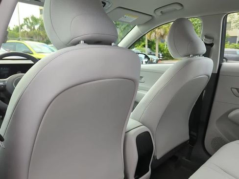 New 2026 Hyundai Kona SE FWD image 19