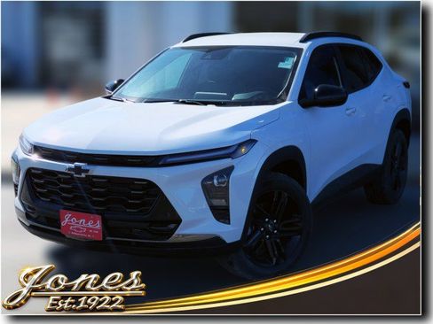 New 2026 Chevrolet Trax ACTIV w/ Driver Confidence Package image 1