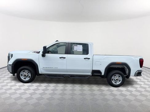 Used 2026 GMC Sierra 2500 Pro AWD/4WD image 8