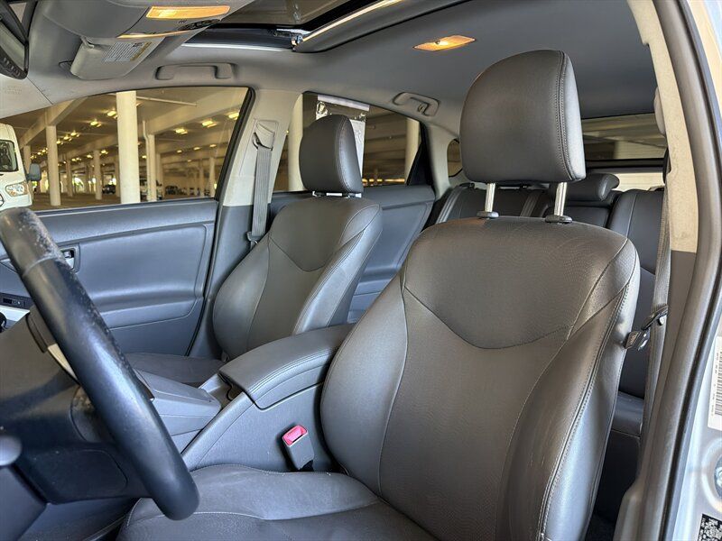 Used 2011 Toyota Prius Four w/ Solar Roof Pkg FWD image 14